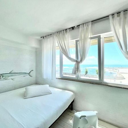 Sunset Loft Apartment Livorno Phòng bức ảnh