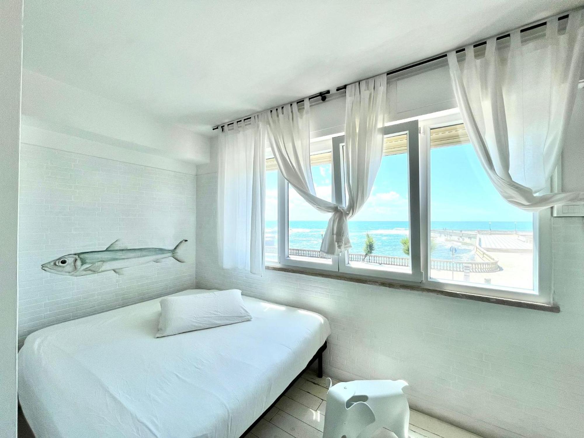 Sunset Loft Apartment Livorno Phòng bức ảnh